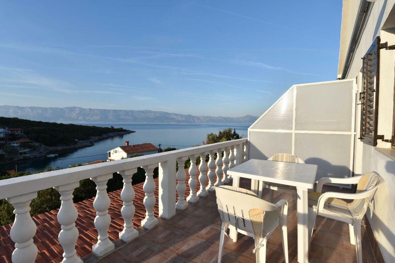 Apartmani Marko Gdinj ภายนอก รูปภาพ