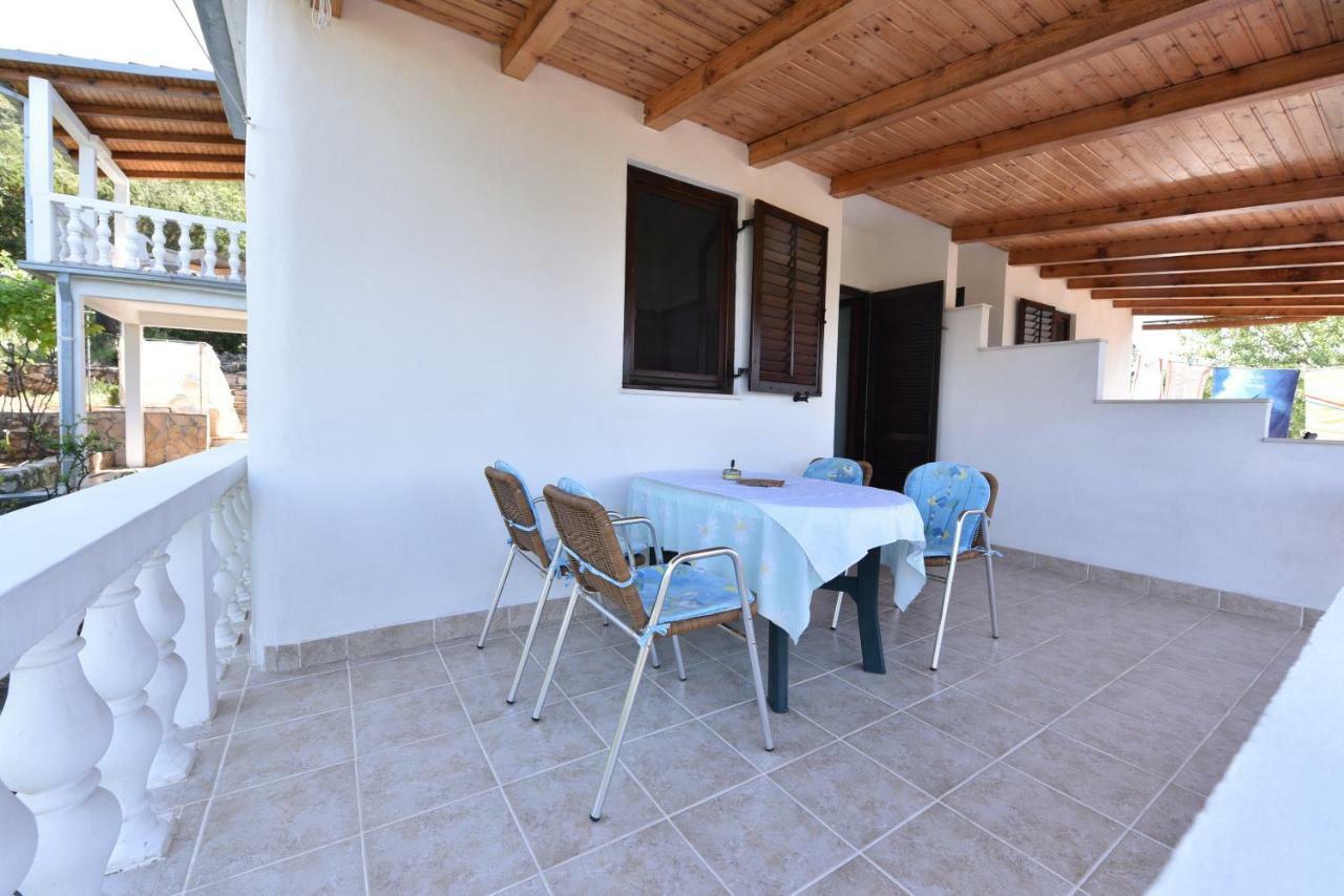 Apartmani Marko Gdinj ภายนอก รูปภาพ
